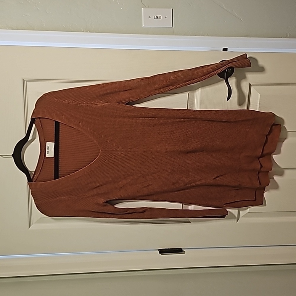 Old Navy Sweater. Small